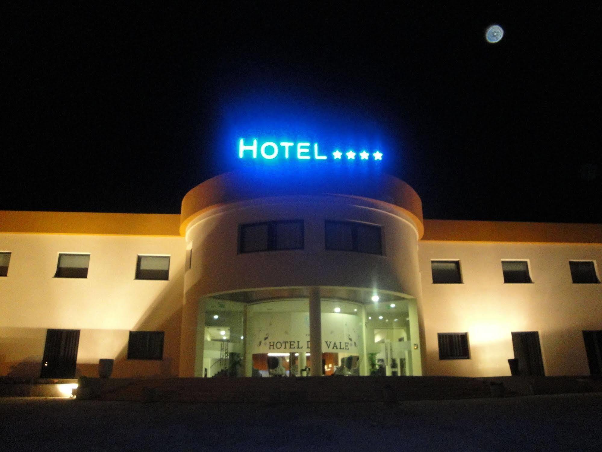 Hotel Do Vale Aguiar da Beira Exterior foto